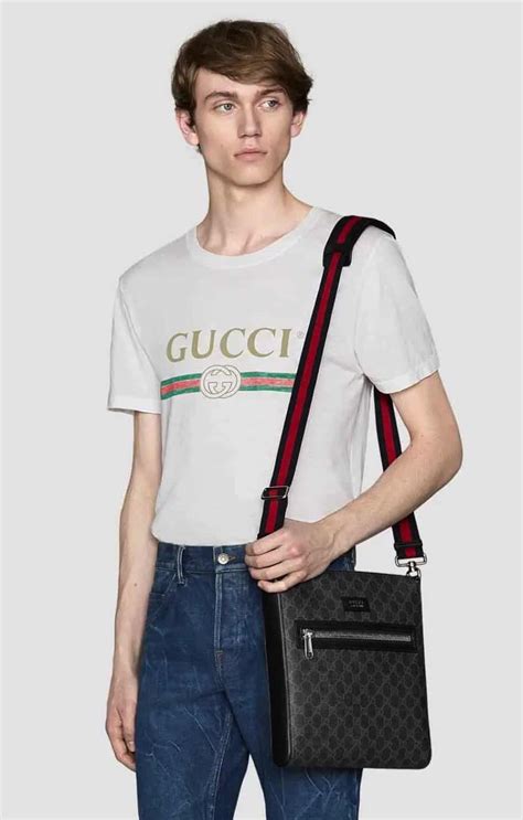 borsello gucci uomo falso|is a gucci bag real.